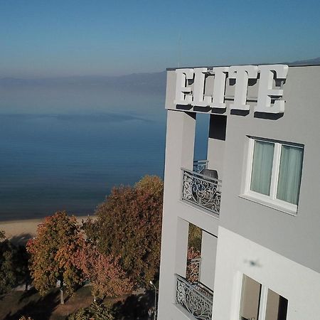 Elite Hotel Поградец Екстериор снимка