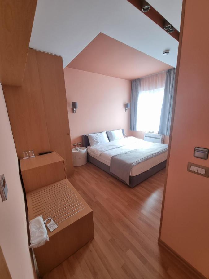 Elite Hotel Поградец Стая снимка