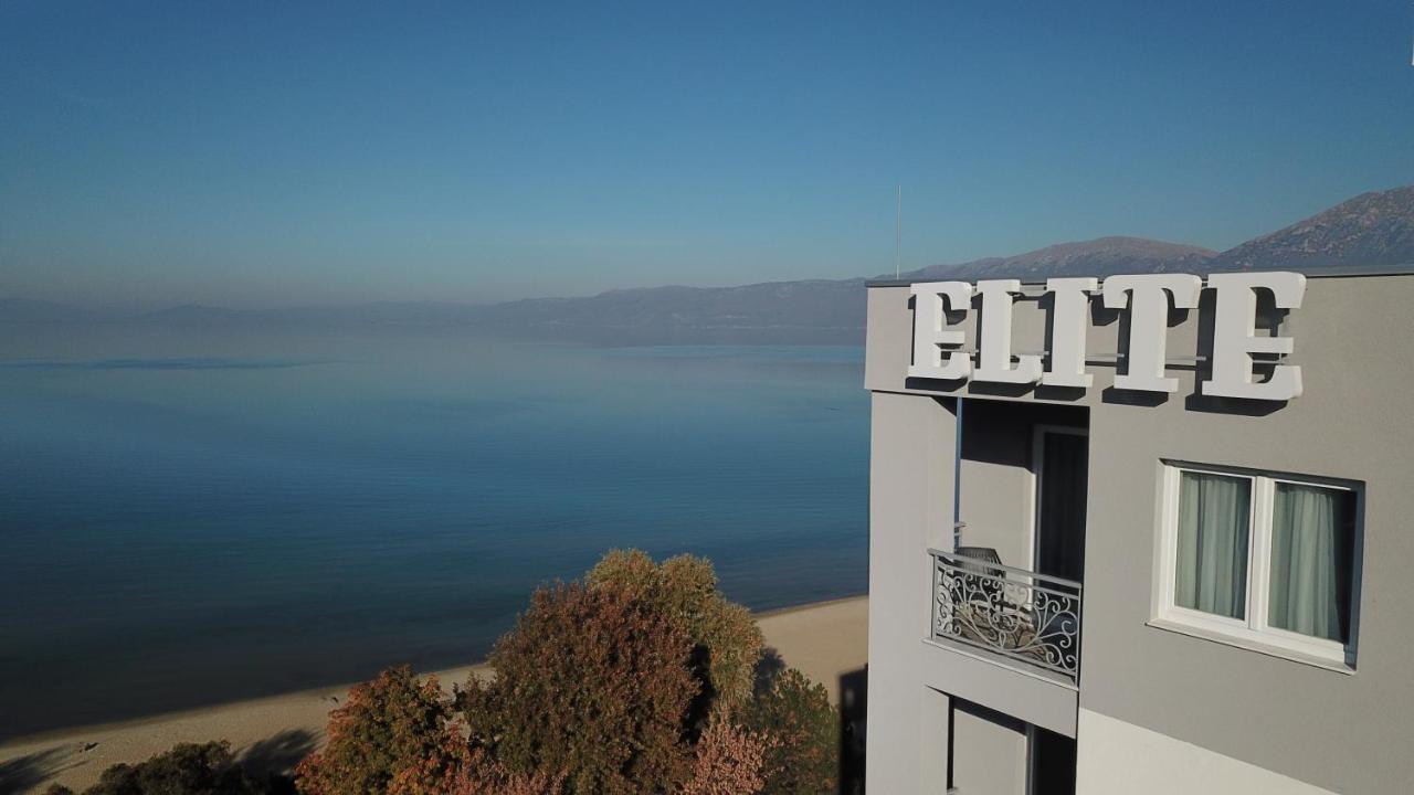 Elite Hotel Поградец Екстериор снимка