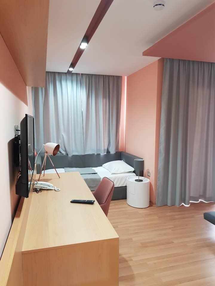 Elite Hotel Поградец Екстериор снимка